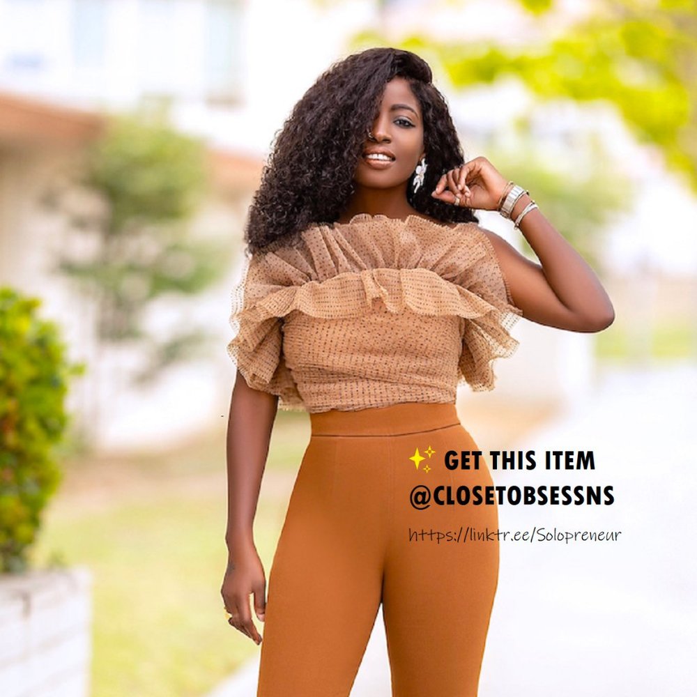 LAST ONE!!! BLOGGER FAVE!!! ZARA Ruffled Crop Top* - Picture 13 of 16
